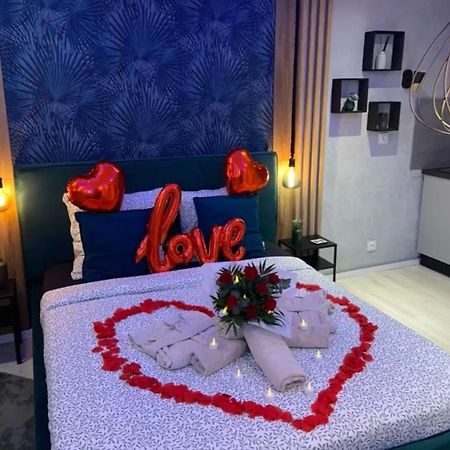 Appartement La Splenzia Spa Jacuzzi Wifi Clim Awinion Zewnętrze zdjęcie