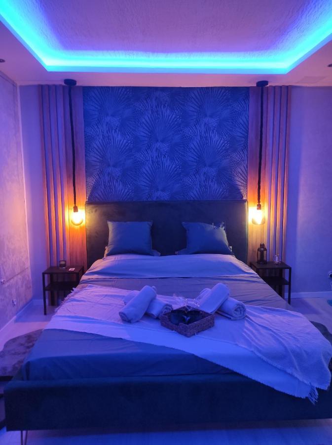 Appartement La Splenzia Spa Jacuzzi Wifi Clim Awinion Zewnętrze zdjęcie