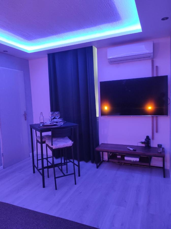 Appartement La Splenzia Spa Jacuzzi Wifi Clim Awinion Zewnętrze zdjęcie